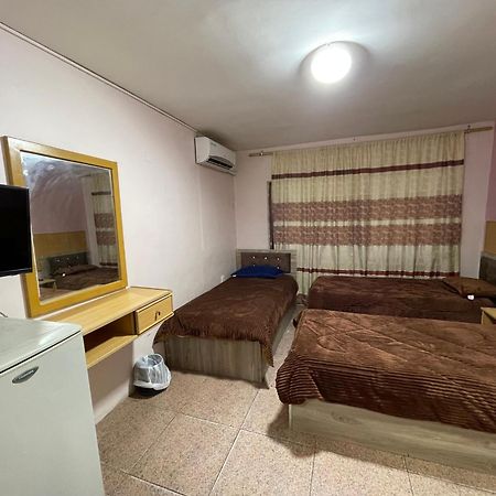 فندق شاطى القمر-Moon Beach Hotel Акаба Екстериор снимка